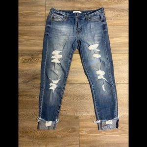 KanCan distressed mid rise skinny jeans